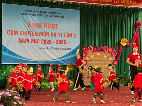 SINH HOẠT CHUYÊN MÔN CỤM SỐ 11
